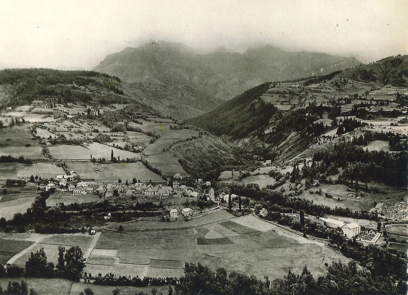 Histoire d'antan : allos village