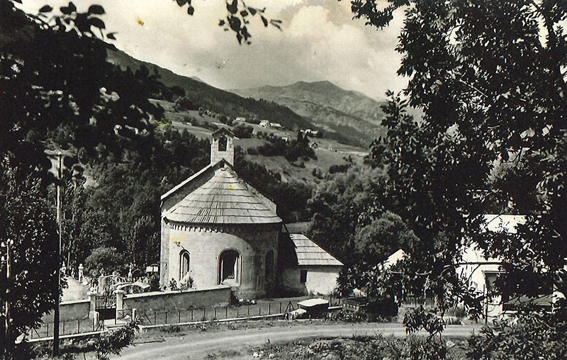 Histoire d'antan : allos village et l'église Notre Dame de Valvert