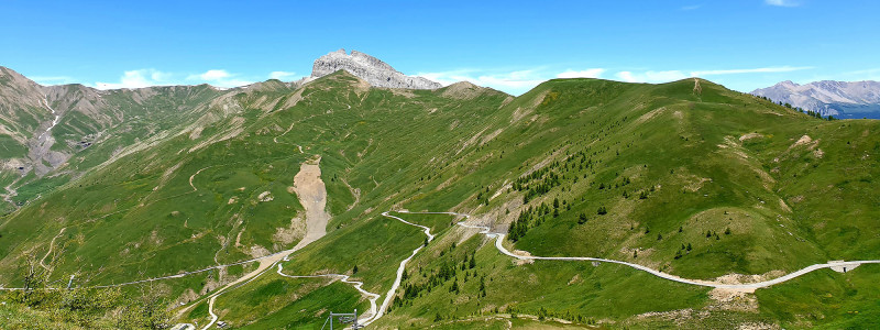 Les lacets du Col d'Allos