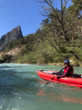Descente en canoe rouge