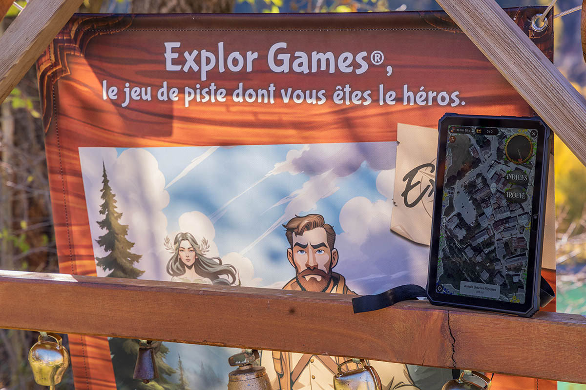 Panneau au départ du jeu Explor Games®, inscription : 