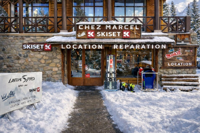 Magasin de sports Chez Marcel Skiset_La Foux d’Allos - © Chez marcel Magasin de sports Chez Marcel Skiset_La Foux d’Allos