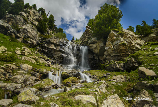A waterfall near the Estrop mountain hut - © L Bocéno A waterfall near the Estrop mountain hut