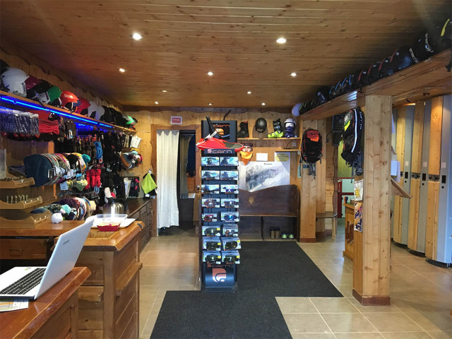 Val d'Allos sport, magasin de sports - © B ollivier Val d'Allos sport, magasin de sports
