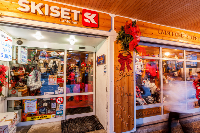 magasin de sports skiset - © office de tourisme du Val d'Allos R Palomba magasin de sports skiset