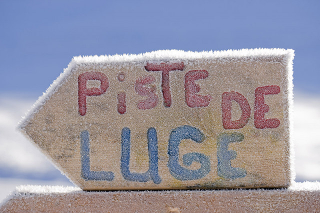 piste de luge en station de ski