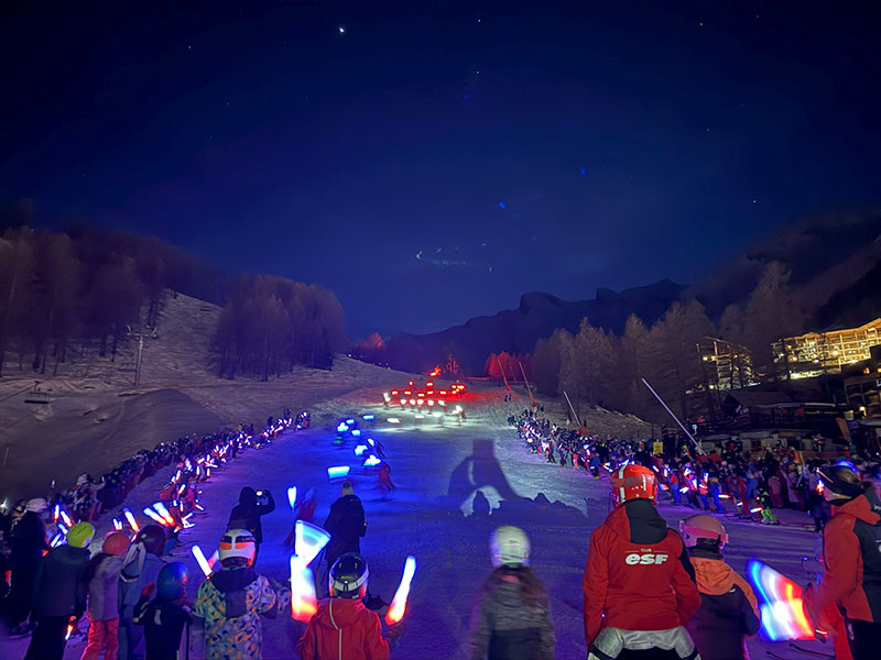 Torchlight descent and fireworks - Val d'Allos la Foux_La Foux d’Allos